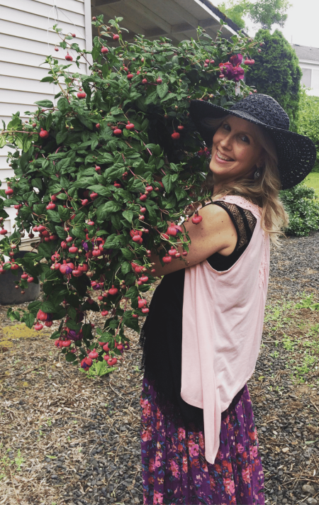 Taby holding flowers